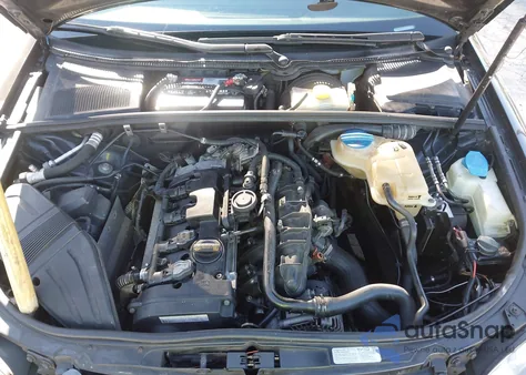 2008 Audi A4 2.0T z USA, uszkodzony, nr VIN WAUDF78E28A072443